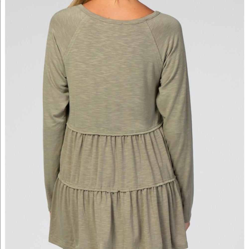 Maternity v neck - Picture 4 of 4